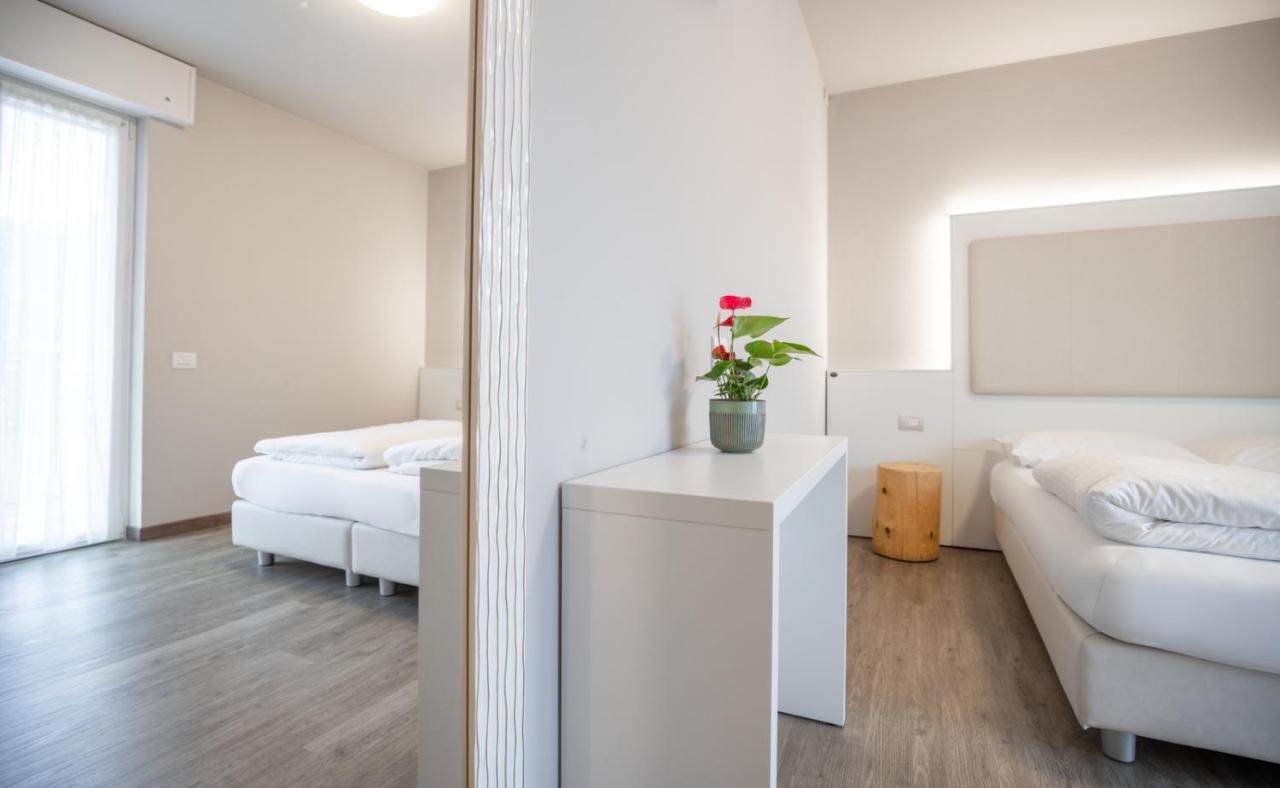 Hotel Rolly Рива-дель-Гарда Екстер'єр фото